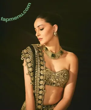 Ananya Pandey / ananyapanday nude photo #0147