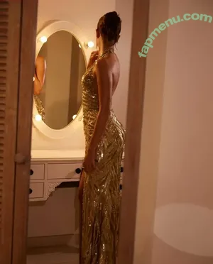 Ananya Pandey / ananyapanday nude photo #0221