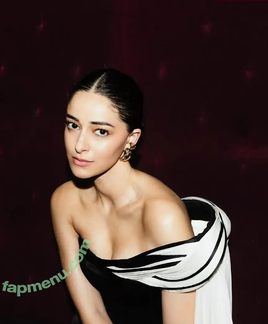 Ananya Pandey nude photo #0089 (ananyapanday)