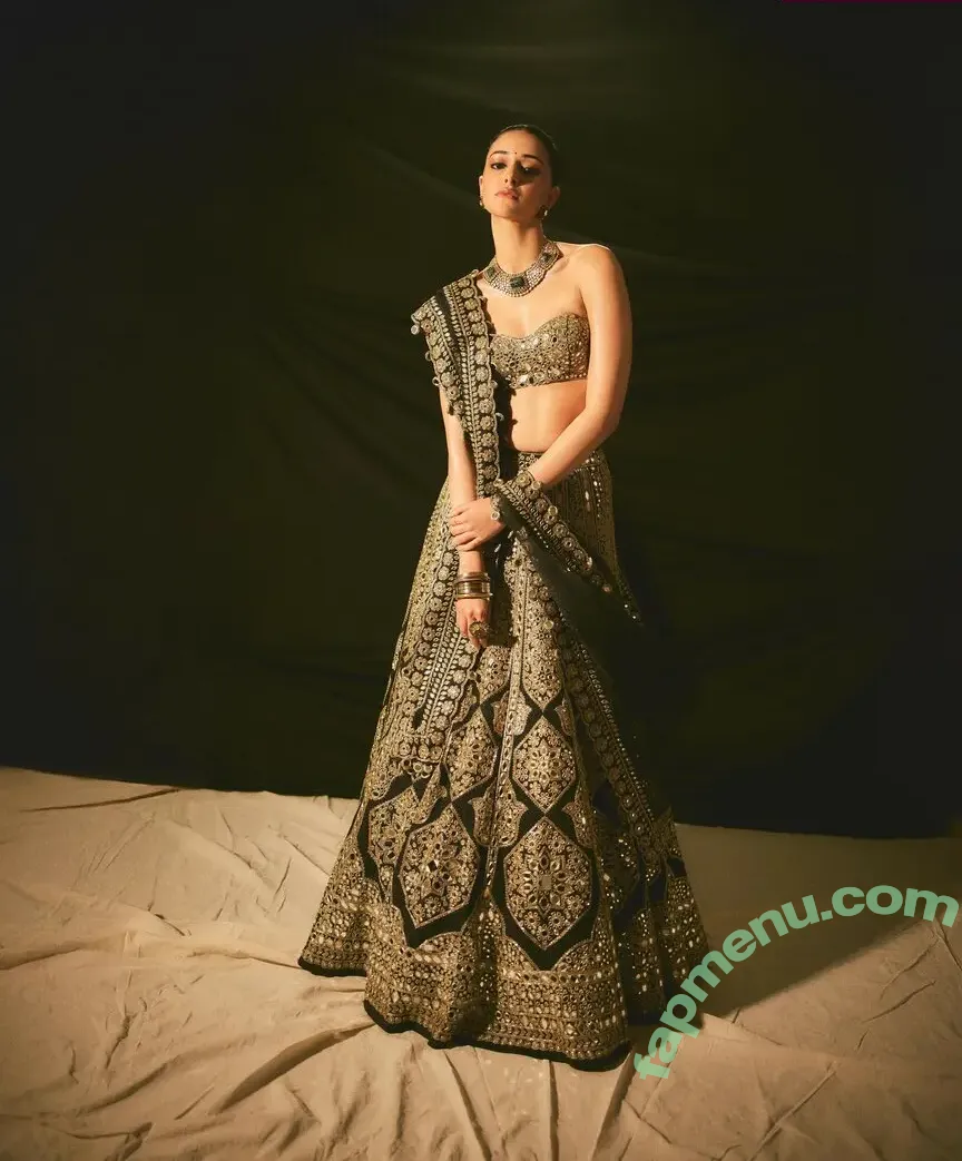 Ananya Pandey nude photo #0151 (ananyapanday)