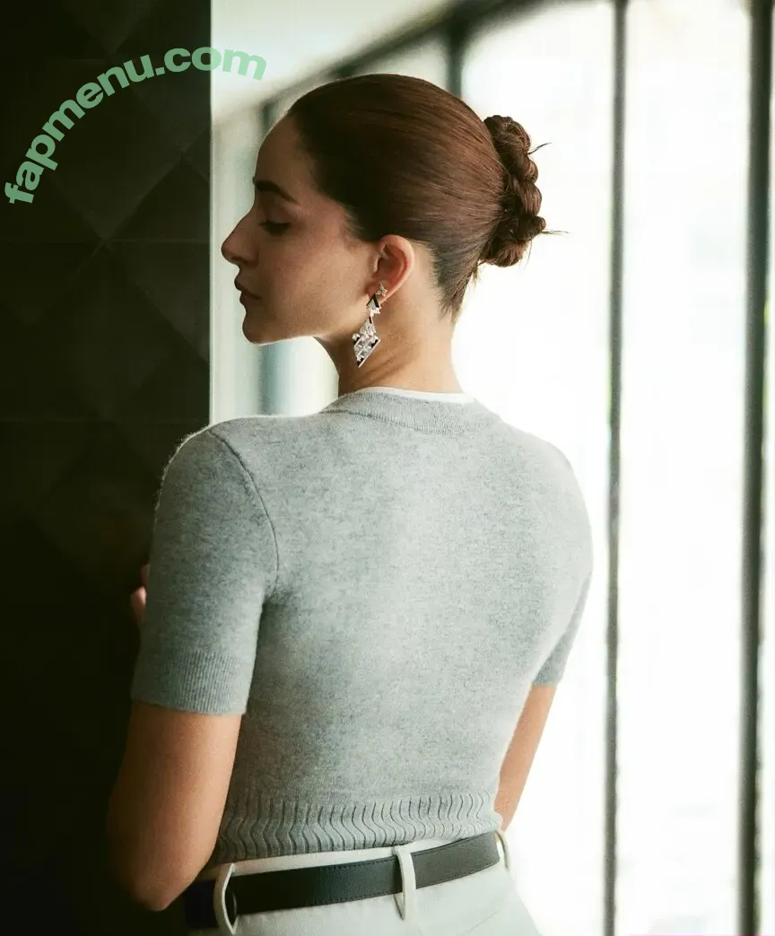 Ananya Pandey nude photo #0193 (ananyapanday)