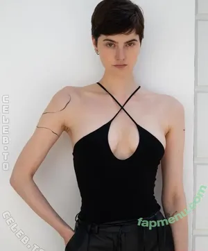 Anastasia Jovanovic / anaxjovana nude photo #0141