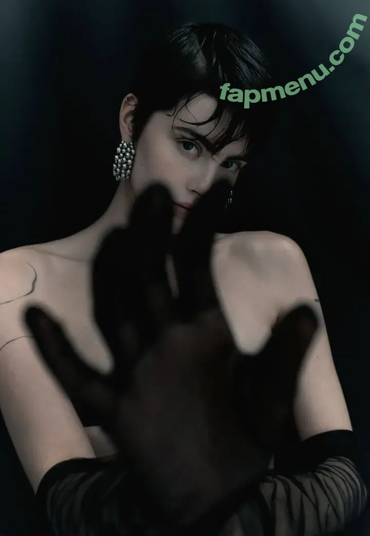 Anastasia Jovanovic nude photo #0115 (anaxjovana)