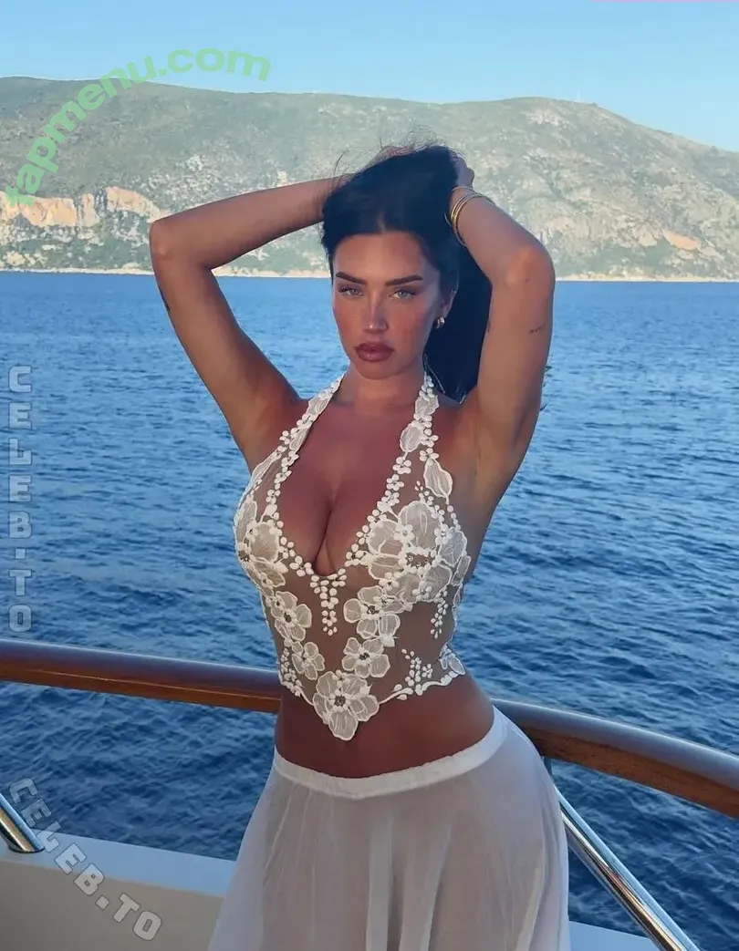 Anastasia Karanikolaou nude photo #0992 (Stassiebaby / babygirlstassie / staskaranikolaou)