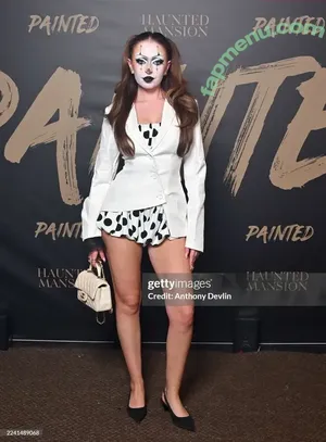 Anastasia Kingsnorth / anastasiakingsnorth nude photo #0081