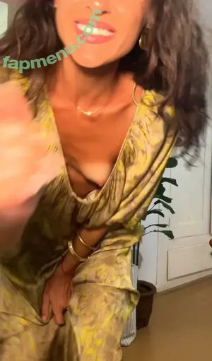  nude photo #0002