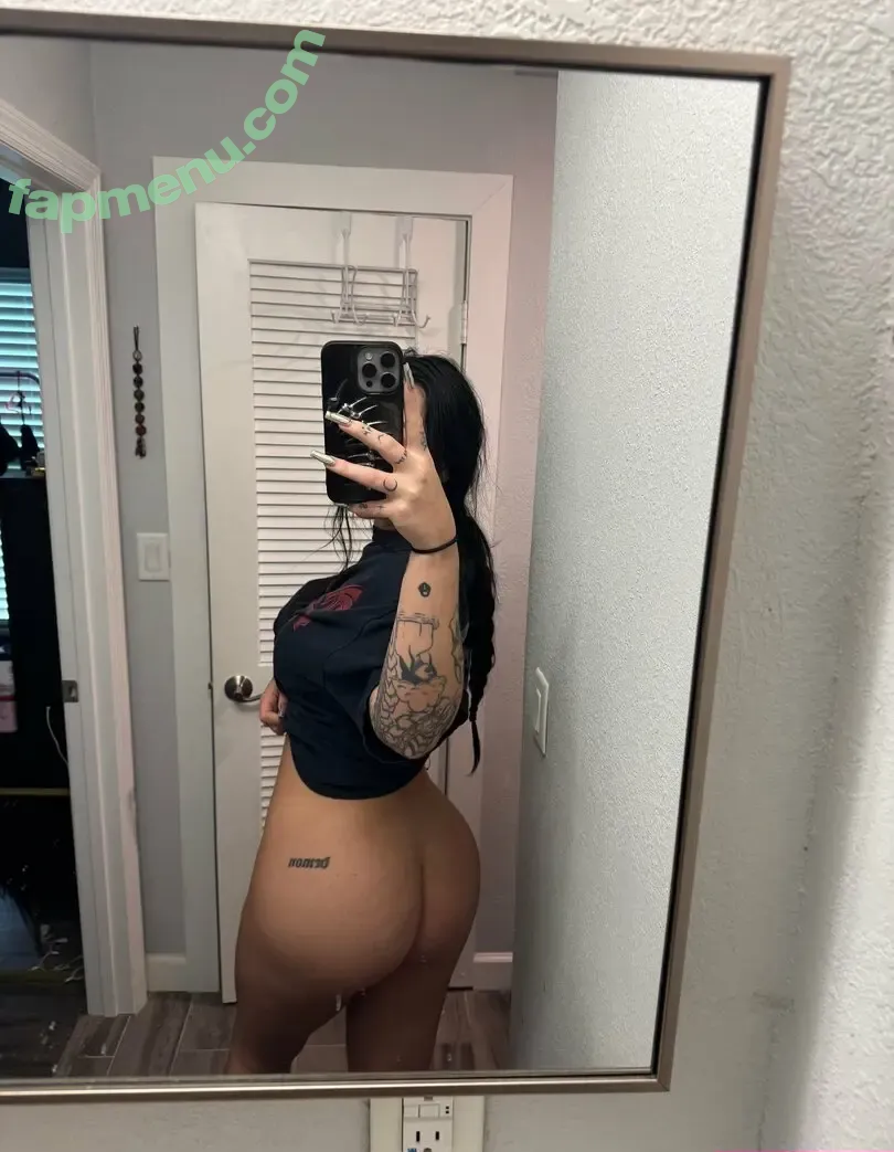 anastasiagoth nude photo #1250 (gothspvtsuicide)
