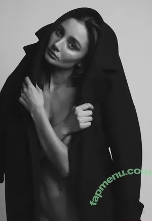 Anastasiia Zakharenko / Gvenssye / zakharenkoanastasiia_ nude photo #0350