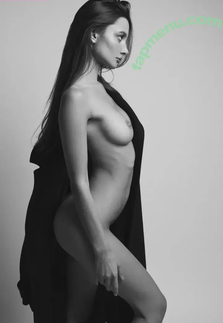 Anastasiia Zakharenko nude photo #0359 (Gvenssye / zakharenkoanastasiia_)