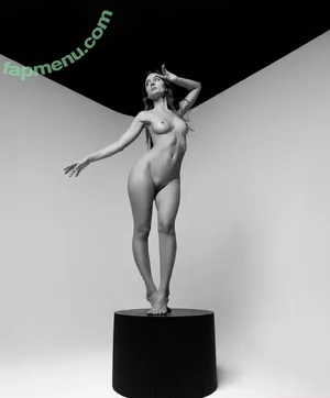 Anastasiia Zakharenko / Gvenssye / zakharenkoanastasiia_ nude photo #0013