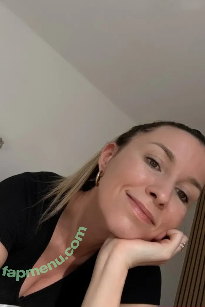 Anastasija Lukic nude photo #0002 (Anastasija Lukic)