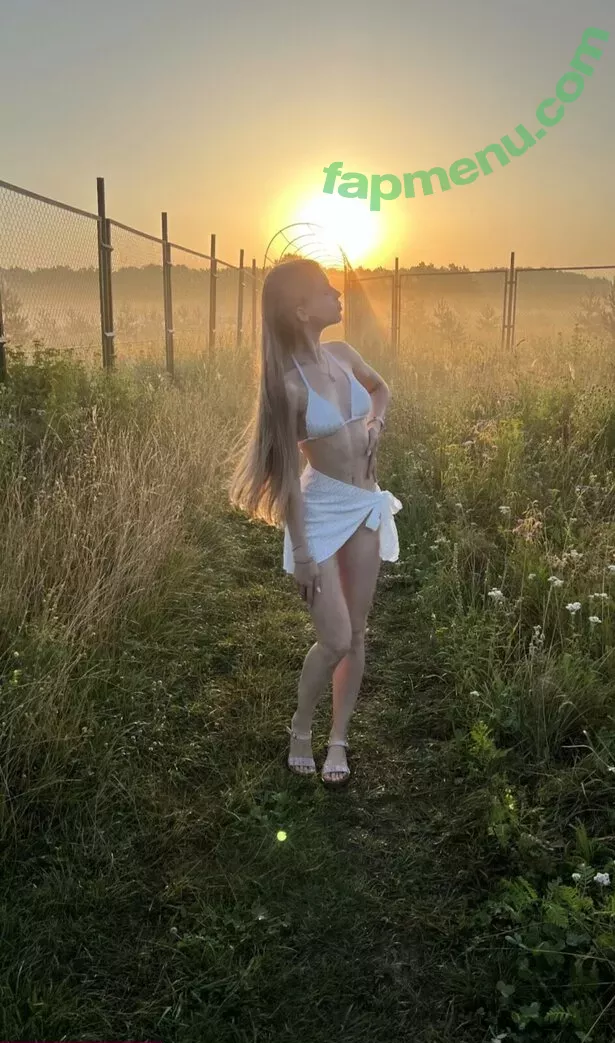 Anasteysha nude photo #0374 (aanasteyshaaa / anasteysha_bym / nastati0n / nastation)