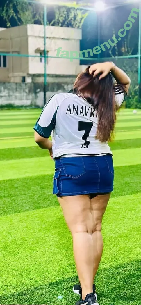__anavrin___ nude photo #0021 (Anavrin / nirva_nahh / safawarda)