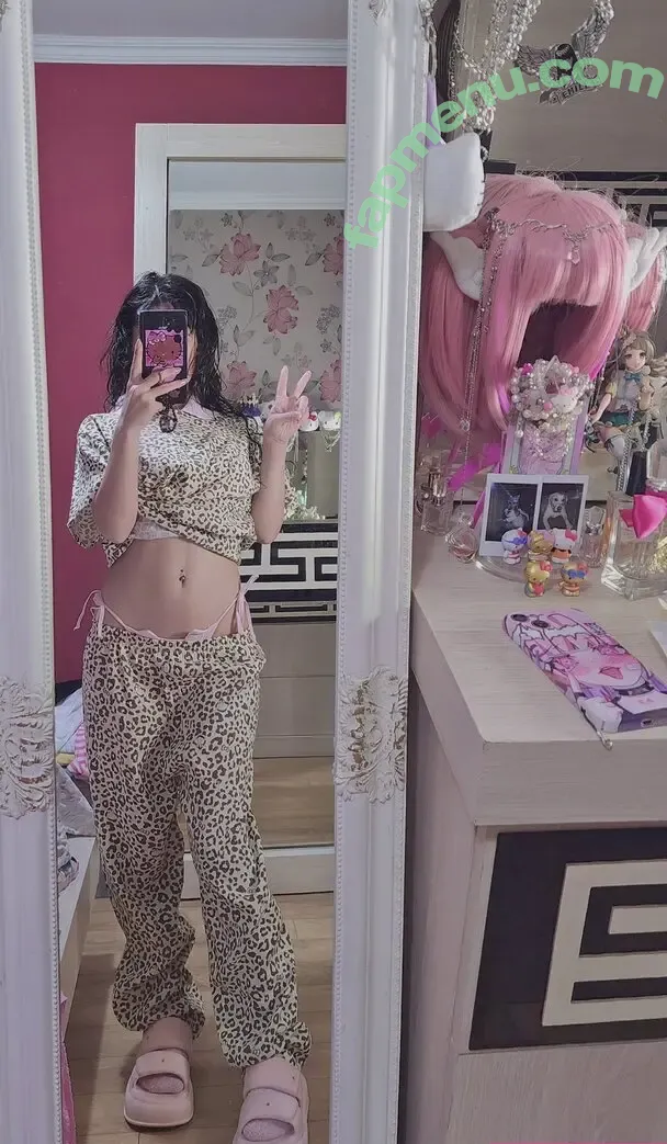 Anayami nude photo #0373 (_anayami / lilbunbunny)