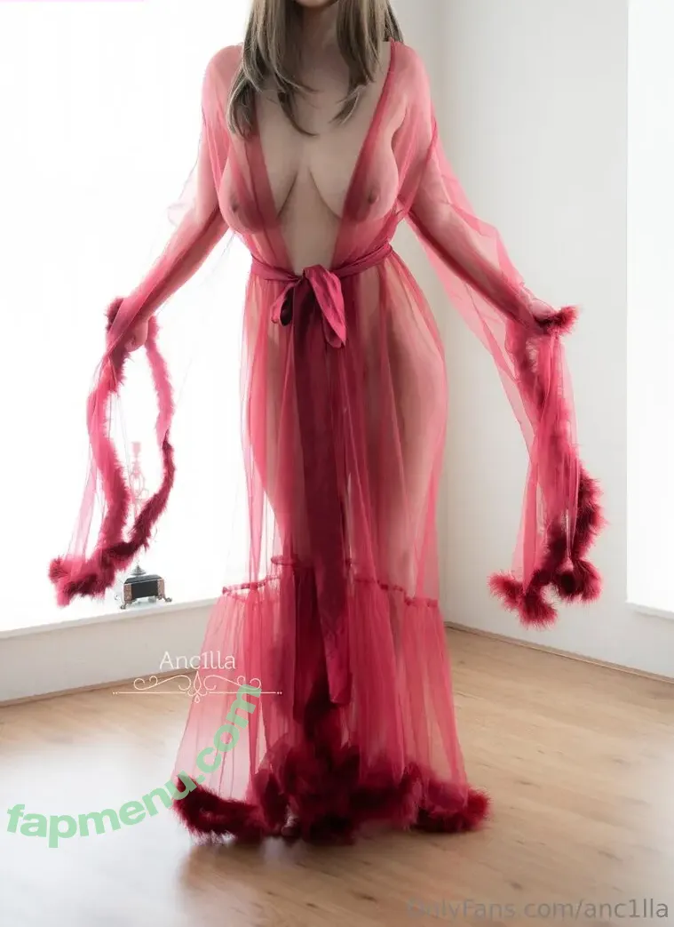 Anc1lla nude photo #0212 (anc.1lla / fantasticcora_vip)