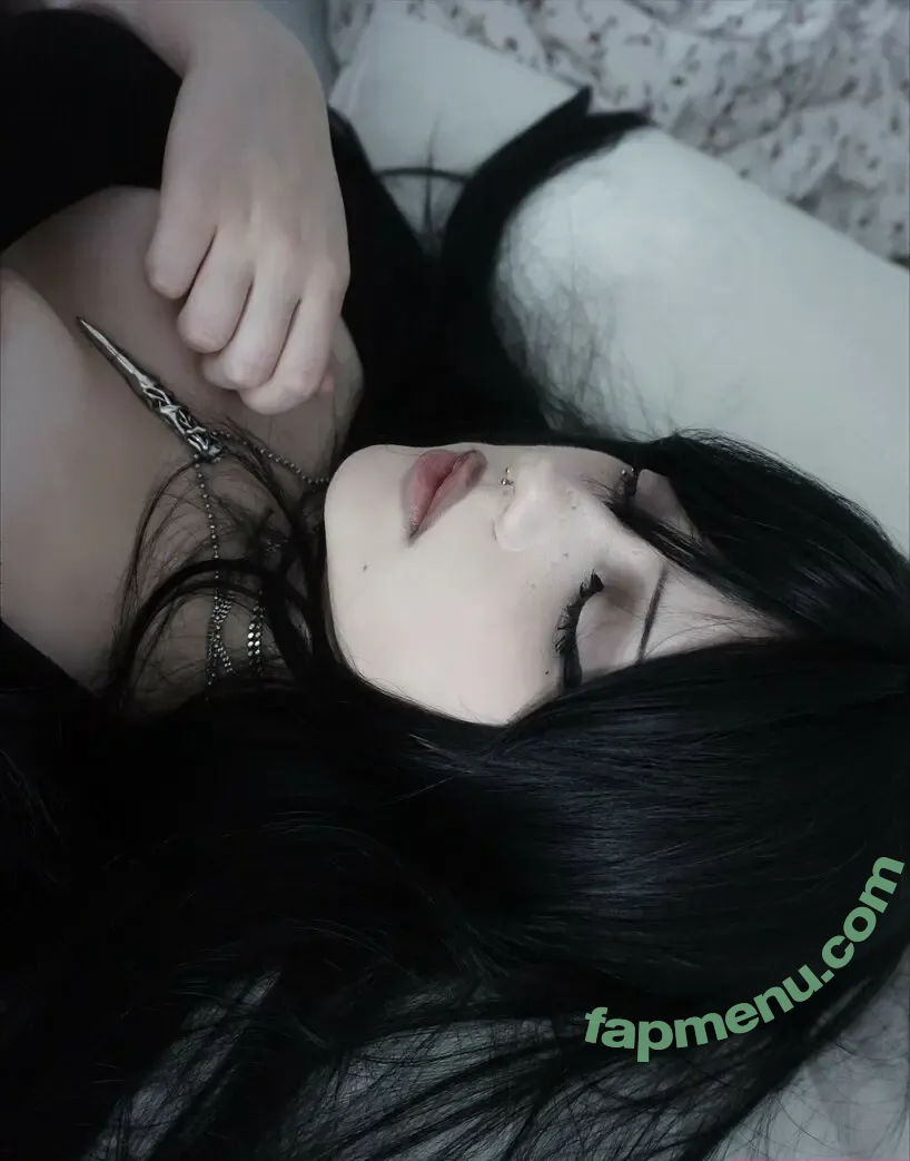 andasrose nude photo #0144 (andasrose)