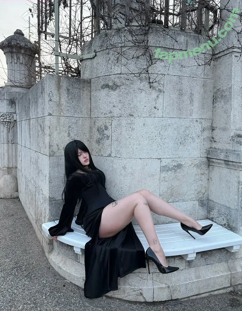 andasrose nude photo #0148 (andasrose)