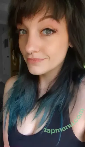  nude photo #0003