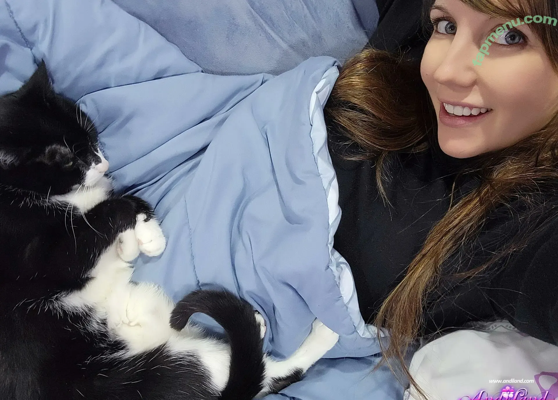 Andi Land nude photo #7801 (andiland / land8576 / therealandiland)