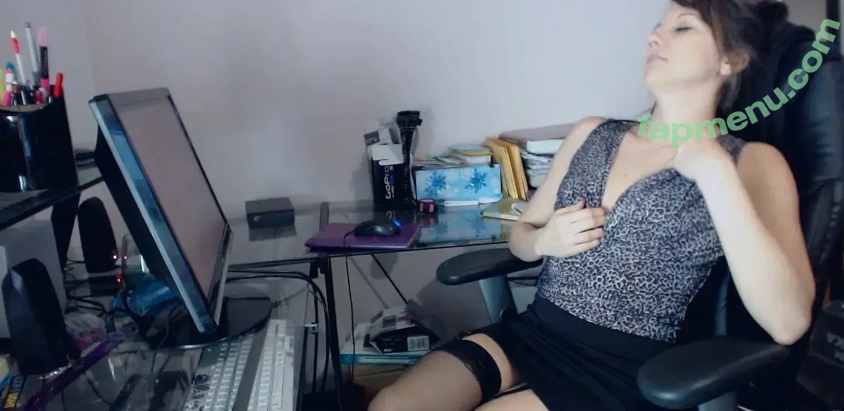 Andi Land nude photo #7839 (andiland / land8576 / therealandiland)