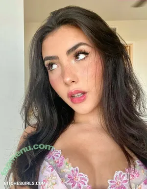  nude photo #0001