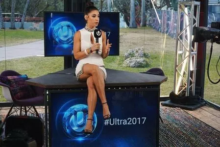 Andrea Helfrich / andreahelfrichofficial nude photo #0015