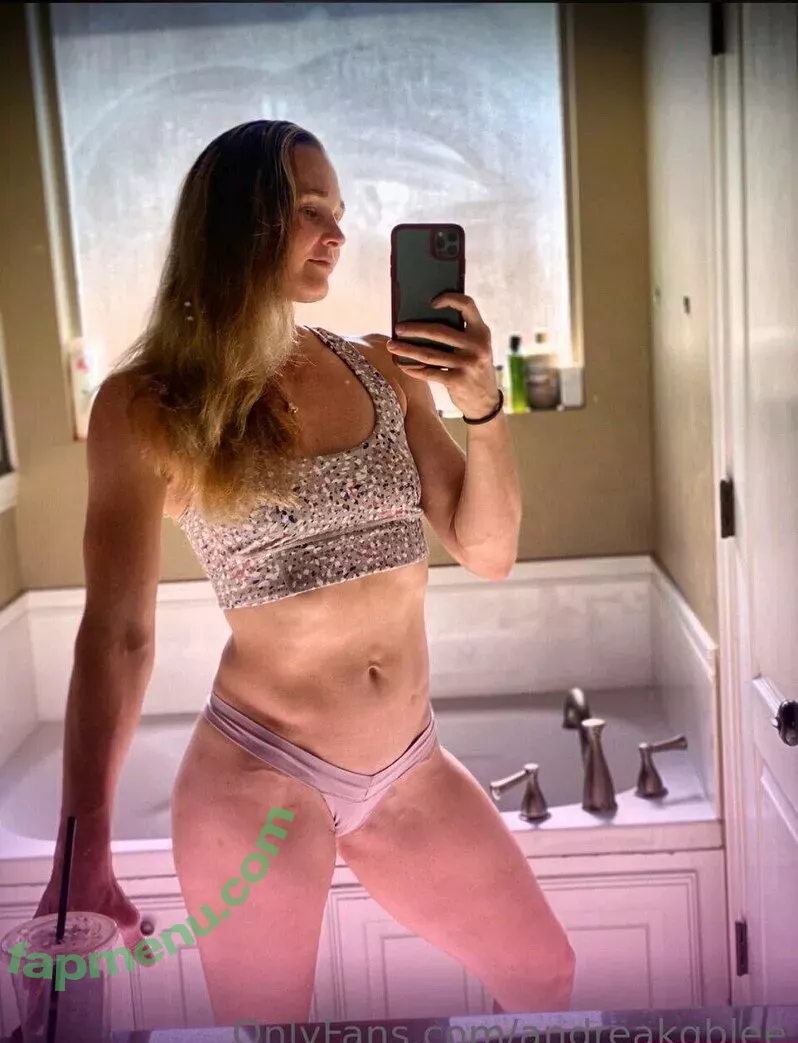 Andrea KGB Lee nude photo #0001 (UFC Fighter / andreakgblee)