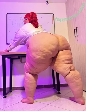 Andrea Perez / aandreaperez / andrealimonada_ / andreaperezbbw / xxxandrea nude photo #0103