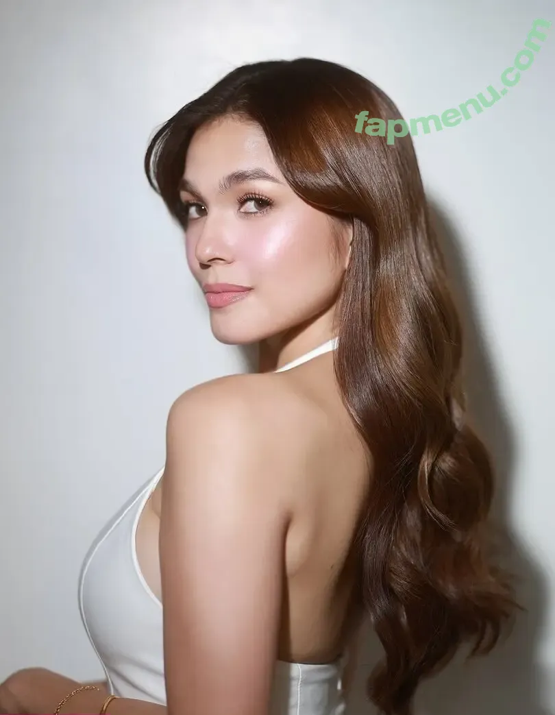 Andrea Torres nude photo #0004 (andreaetorres / andreaetorress / andreatorres0504)