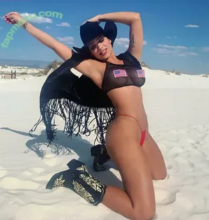 Andrea Valdiri / andreavaldirisos nude photo #0050