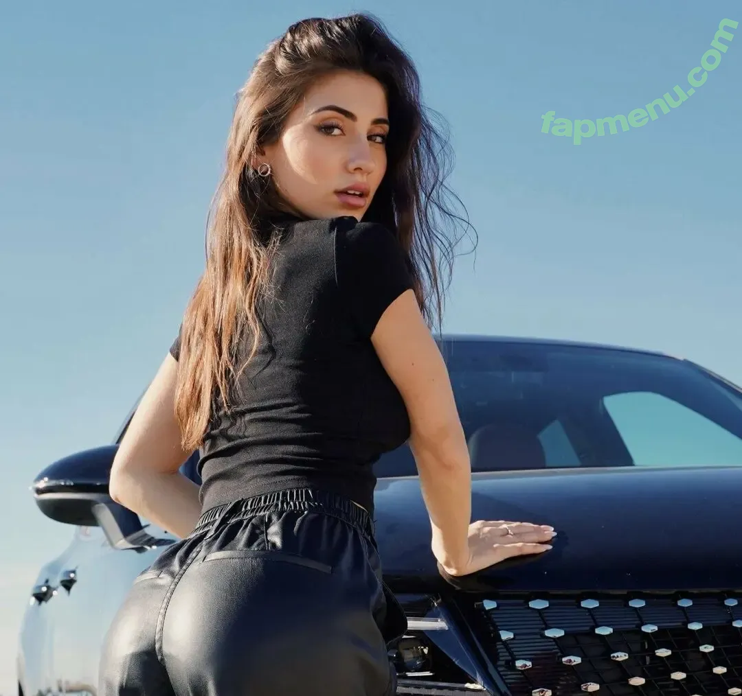 andreagarte nude photo #0011 (andreagarte)
