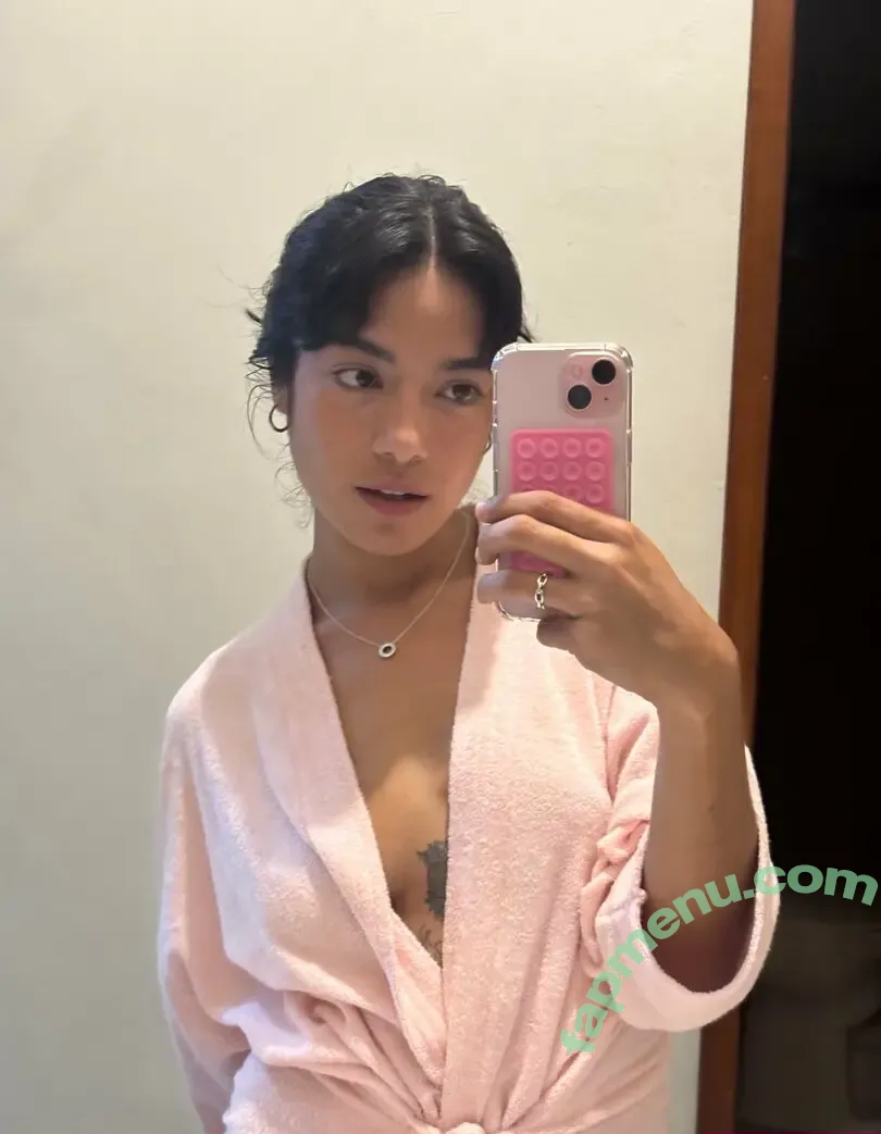andrearuffian nude photo #0010 (andrearuffian)