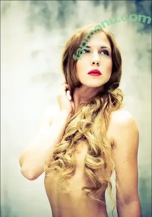  nude photo #0003