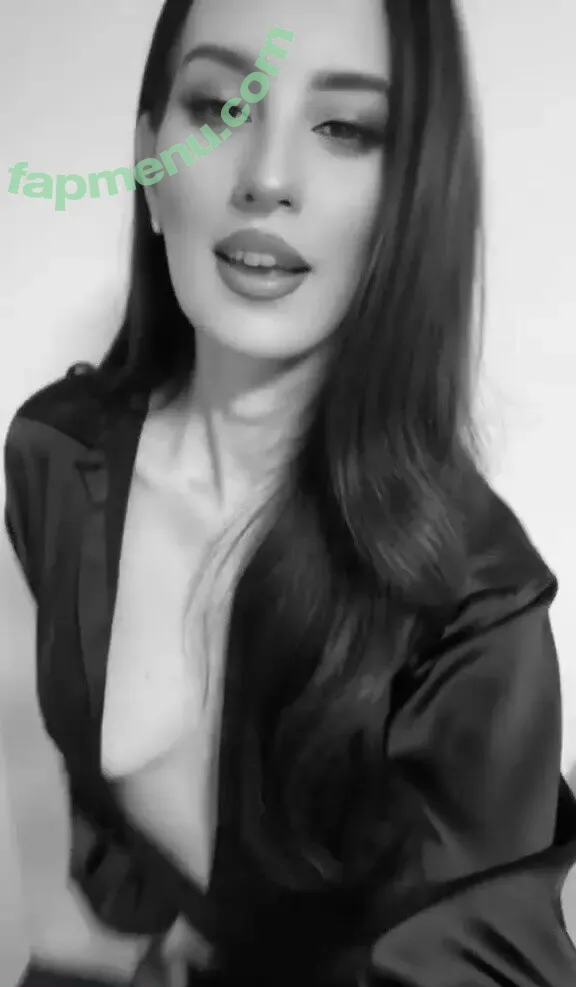 Andreea Petre nude photo #0026 (andreeaepetre)