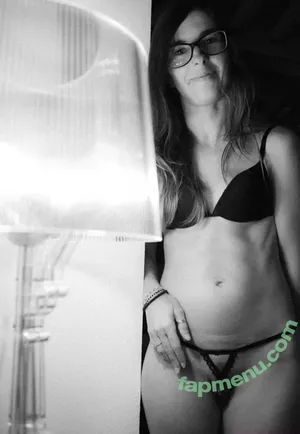 Andreg87 / Elisa Toscana / elisajohnson nude photo #0001