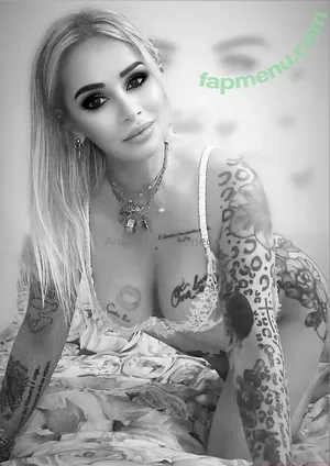 andreiamontenegro / draandreiamontenegro nude photo #0002