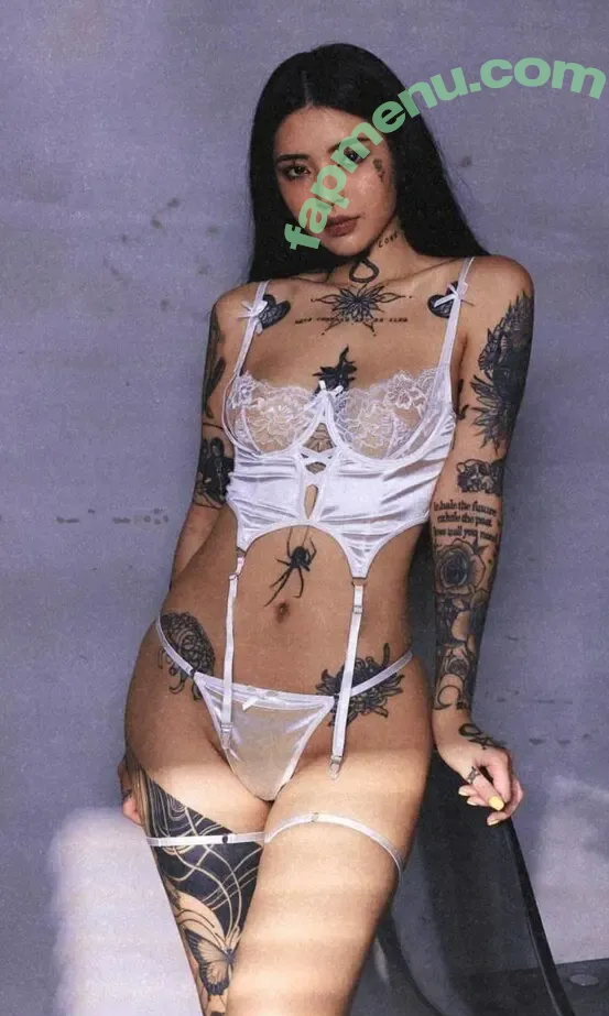 Andy_Blossom nude photo #0013 (freeblossomandblue)