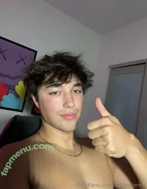  nude photo #0004