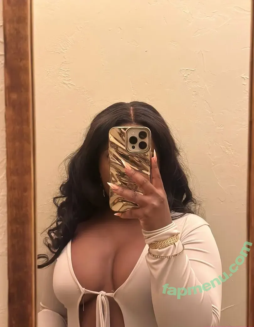 Anelay nude photo #0100 (anelay_ndlovu_)
