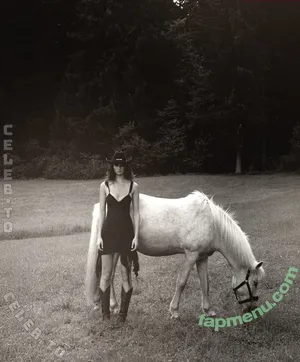 anfr00 / anxvids nude photo #0542