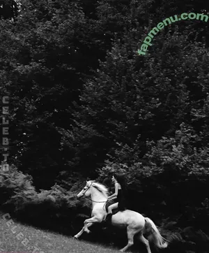 anfr00 / anxvids nude photo #0545