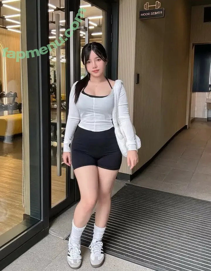 Angel Chan nude photo #1541 (angelhcchan / menruinyanko_ / wlep wlop)