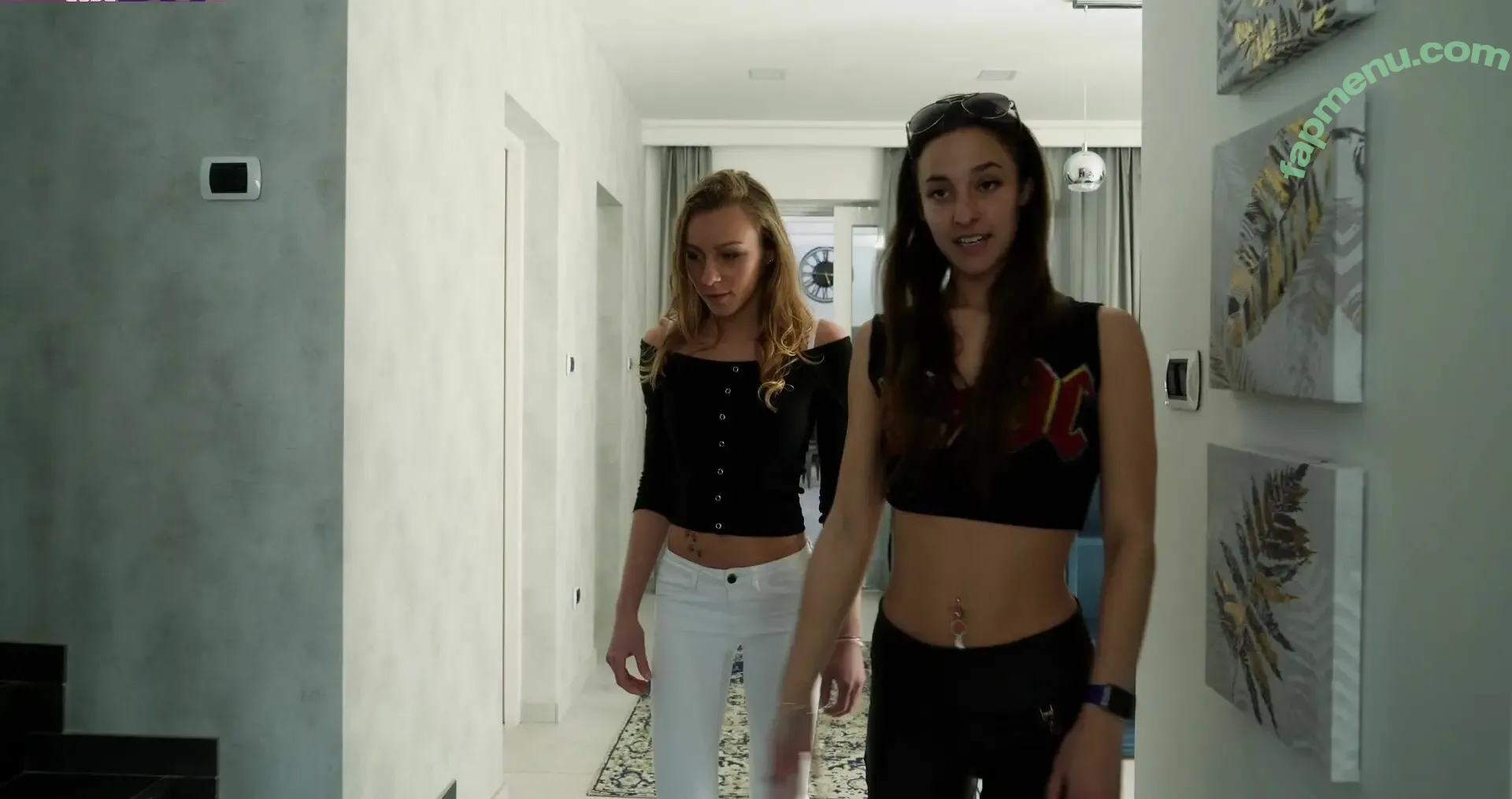 Angel Emily nude photo #0308 (angelemily26 / angelemilyxxxx)