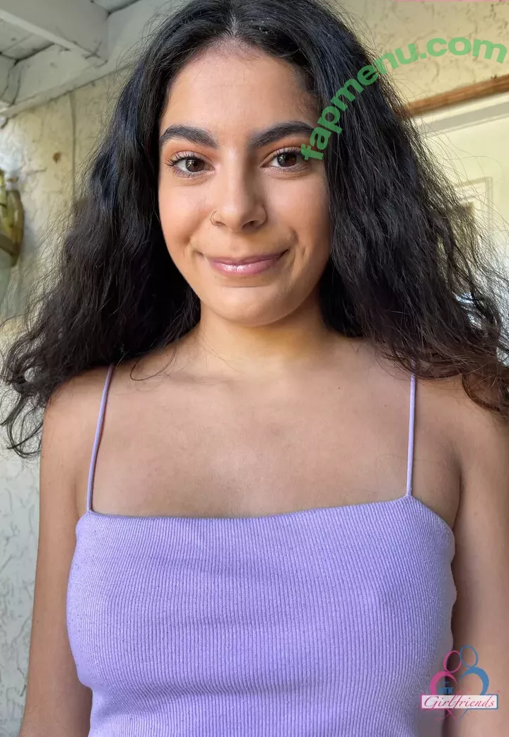 Angel Gostosa nude photo #0002 (starcr0ssangel / starcrossedangel)