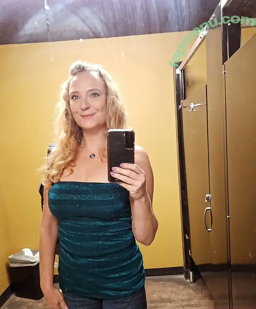 Angel_Grave nude photo #0003 (Allhaloproductions / angelgrave8)