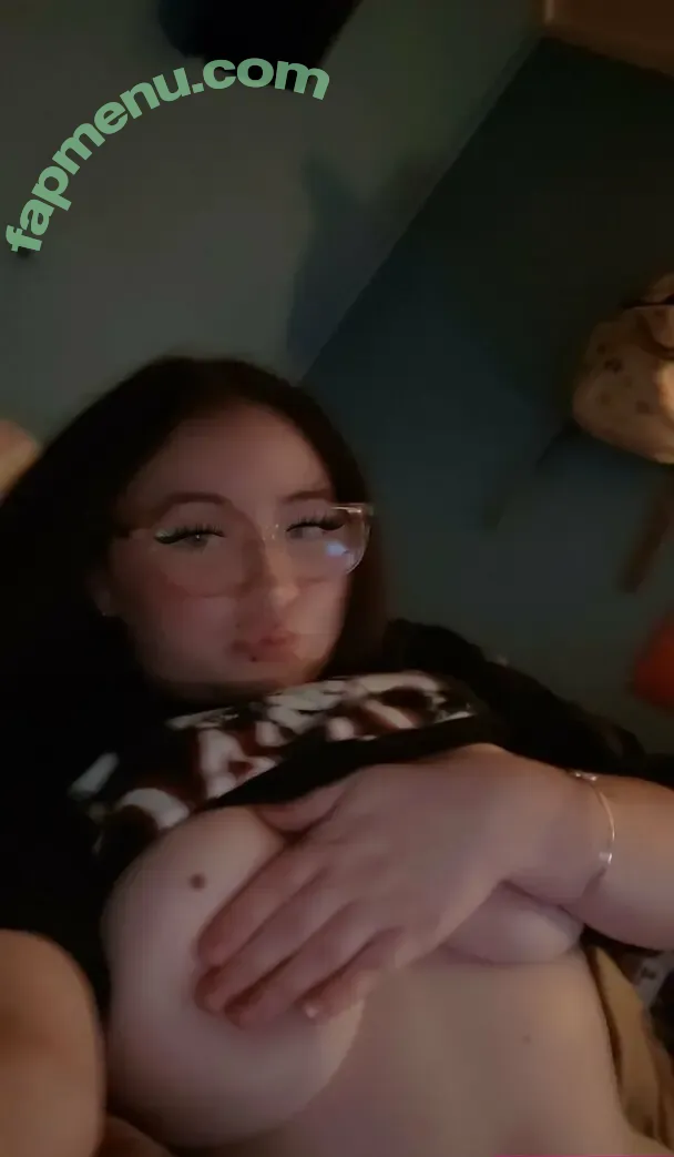 angel_heartz28 nude photo #0005 (angel_heartz28)