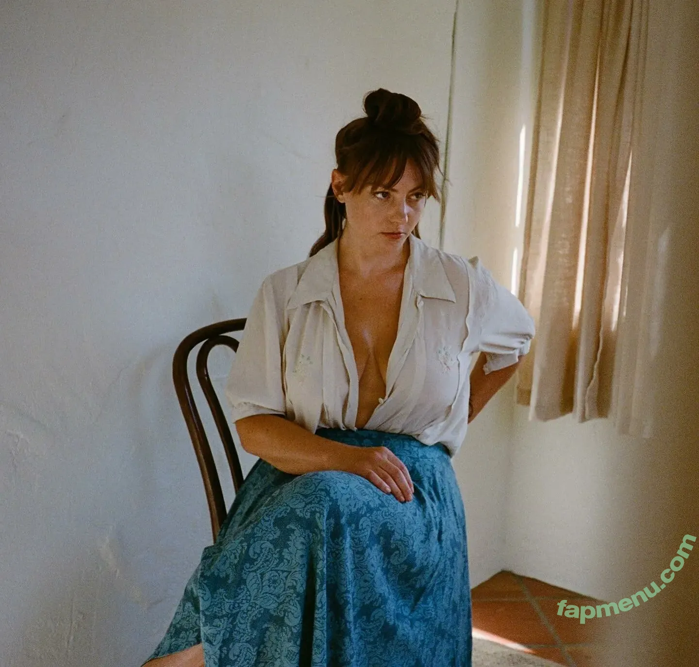 Angel Olsen nude photo #0025 (angelolsen / angelolsenmusic)