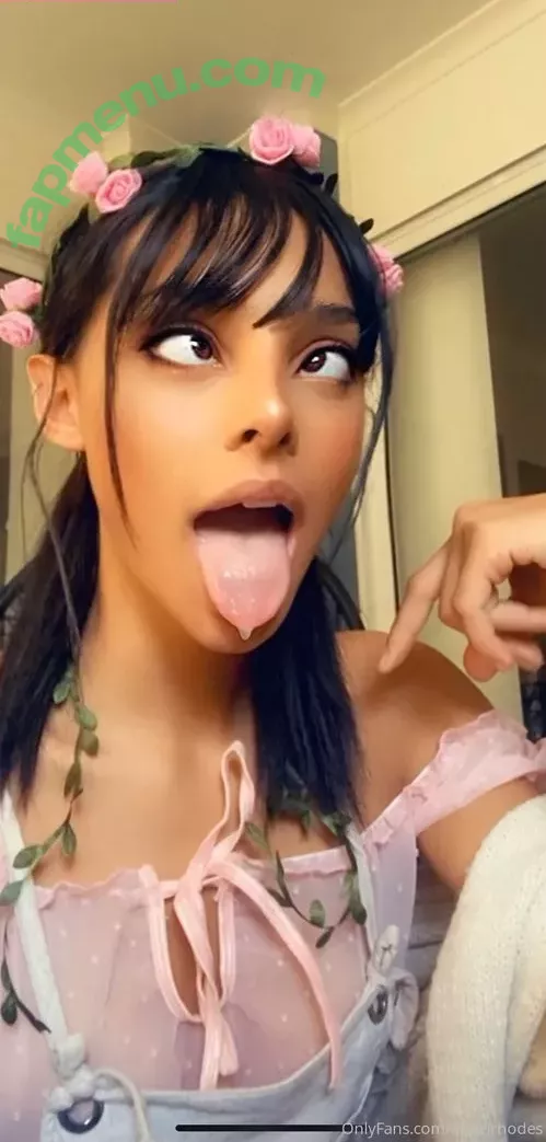 Angel Rhodes nude photo #0015 (Ahegao Queen / angelrhodesmusic / bustypetite01)