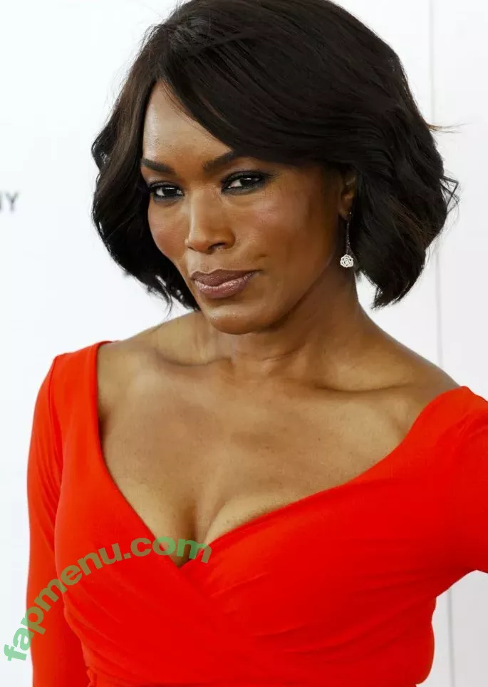 Angela Bassett nude photo #0016 (im.angelabassett)