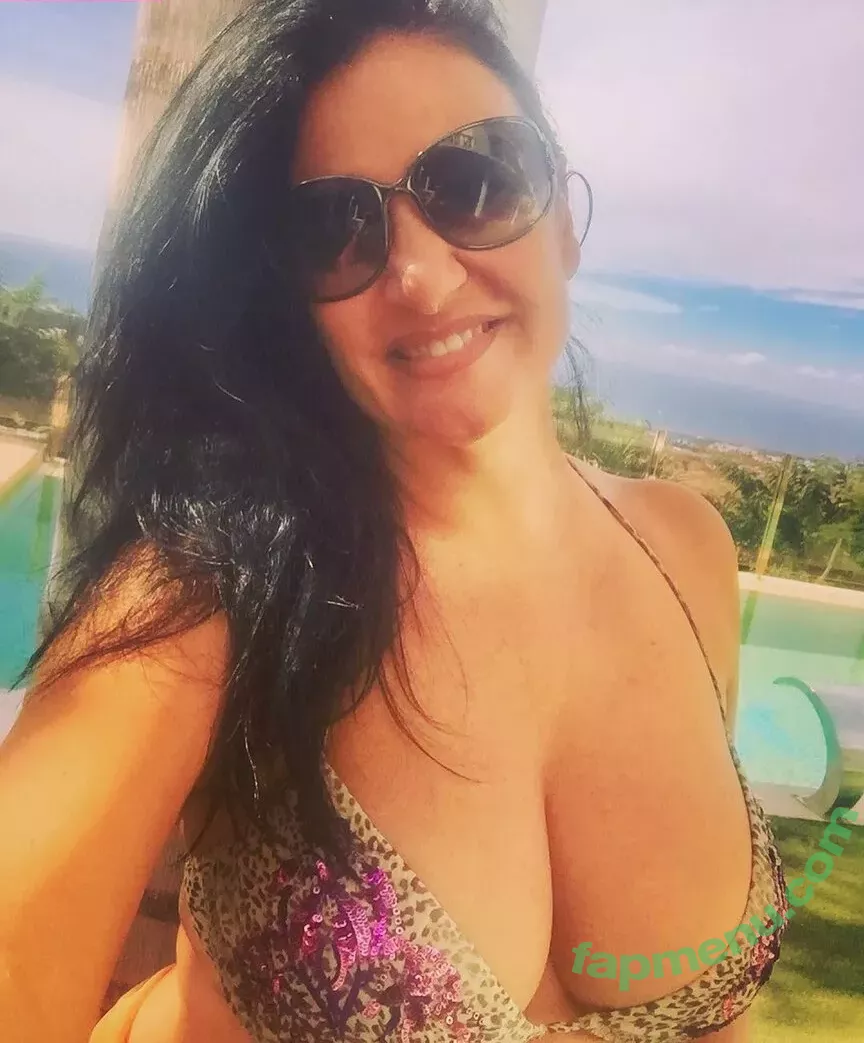 Angela Cavagna nude photo #0005 (angelacavagna)